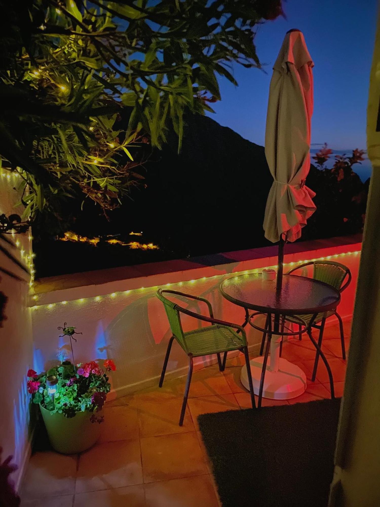 Sweet Home Masca Rom bilde